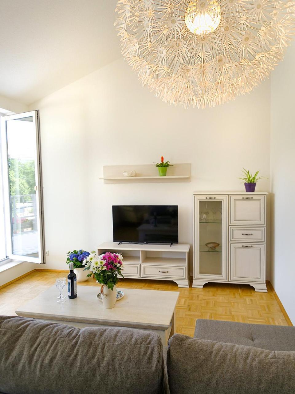 Penthaus Kranichholz Apartment ลือดิงเฮาเซน ภายนอก รูปภาพ